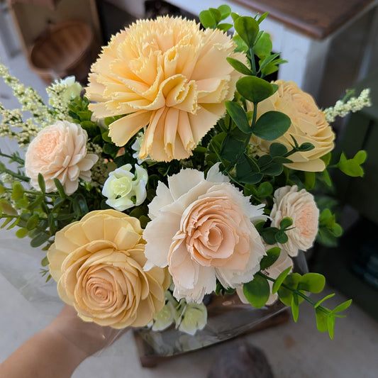 Bouqs-To-Go Golden Creme